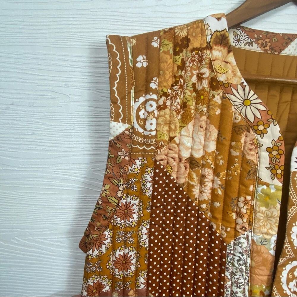 SPELL & The Gypsy Collective Cha Cha Quilted Reversible Vest Large NWTPatchwork - Picture 13 of 15